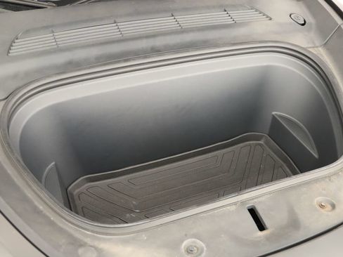 Used 2021 Tesla Model Y Performance AWD/4WD image 31