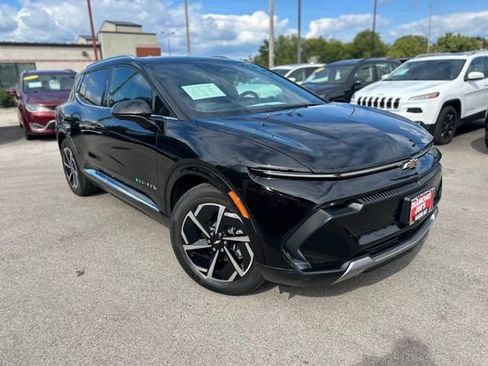Used 2024 Chevrolet Equinox EV LT image 26
