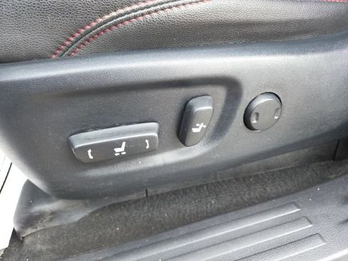 Used 2020 Toyota 4Runner TRD Off-Road image 41