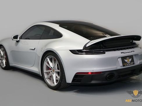 Used 2024 Porsche 911 Carrera GTS image 7