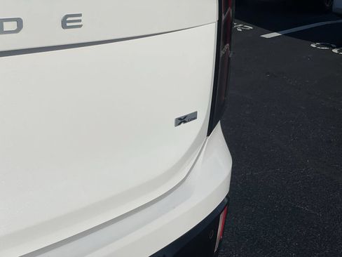 Certified 2024 Kia Telluride SX X-Line AWD/4WD image 6