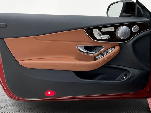 Used 2021 Mercedes-Benz C 300 4MATIC Cabriolet image 18