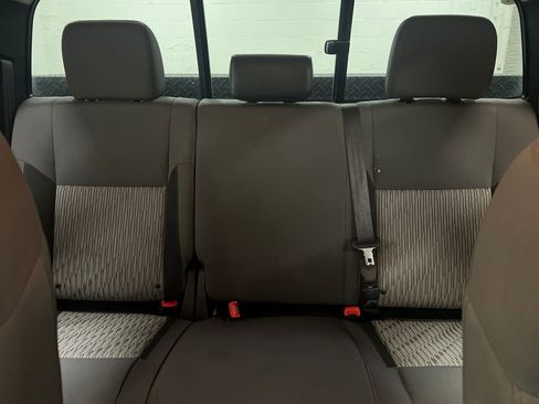 Used 2016 Toyota Tundra SR5 w/ SR5 Upgrade Package image 27