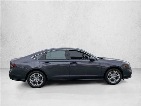 Used 2023 Honda Accord LX image 4