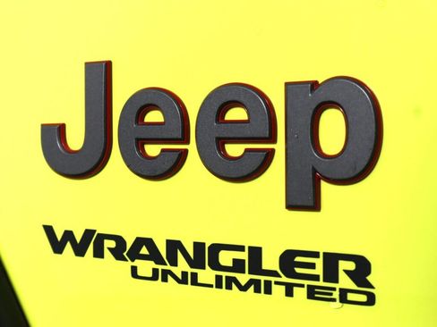 Used 2022 Jeep Wrangler Unlimited Rubicon image 35
