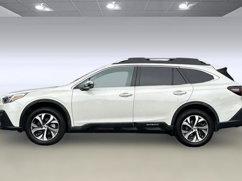Used 2020 Subaru Outback Touring w/ Popular Package #2 image 2