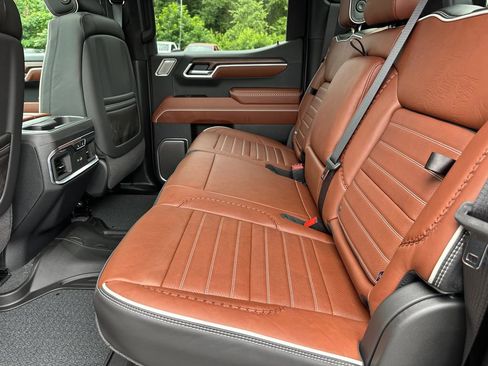 New 2026 GMC Sierra 1500 Denali Ultimate AWD/4WD image 21