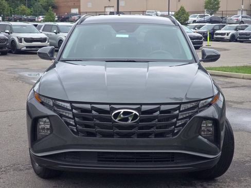 Used 2024 Hyundai Tucson Blue AWD/4WD image 12