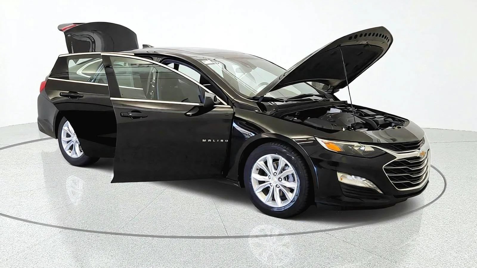 Used 2024 Chevrolet Malibu LT FWD image 11
