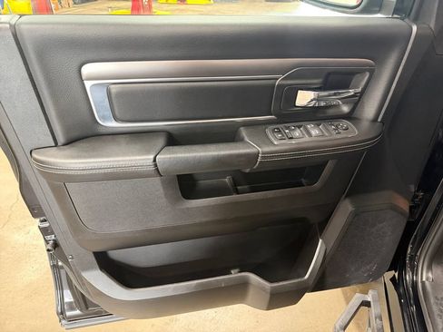 Used 2022 RAM 1500 Warlock AWD/4WD image 24