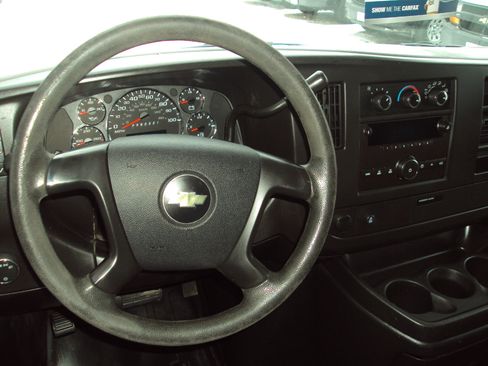 Used 2014 Chevrolet Express 1500 AWD 1500 135 image 18