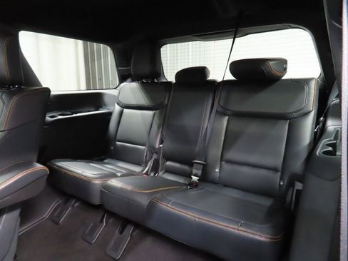 Used 2025 Ford Expedition Tremor AWD/4WD image 15