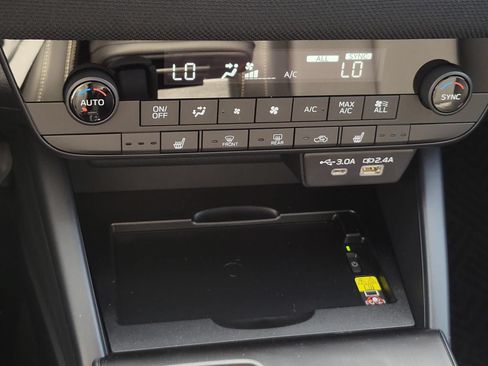 New 2026 Subaru Outback Limited XT AWD/4WD image 11