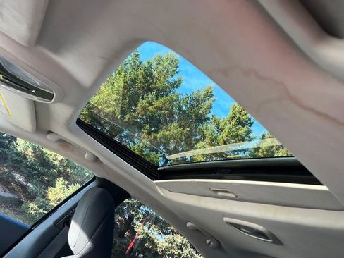 Used 2015 Dodge Dart SXT w/ Sun/Sound Group image 8