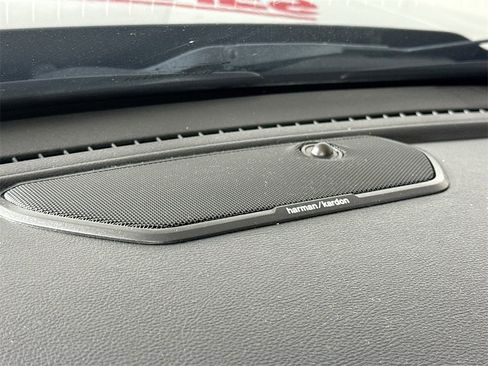 Used 2020 RAM 3500 Laramie image 13