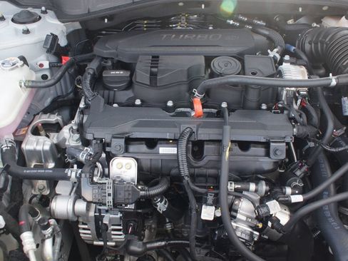 Used 2026 Hyundai Kona Limited FWD image 28