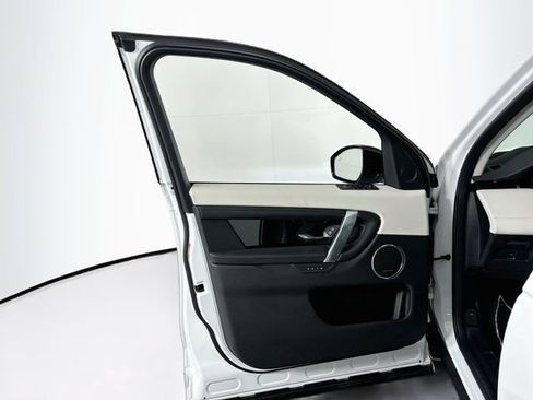 Used 2025 Land Rover Discovery Sport S AWD/4WD image 11