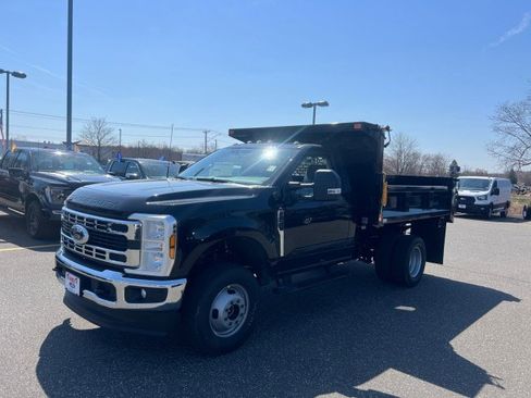 New 2026 Ford F350 XL w/ XL Chrome Package AWD/4WD image 4