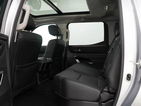 Used 2024 Toyota Tundra Limited AWD/4WD image 17