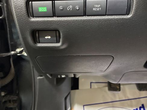 Used 2024 Nissan Sentra S FWD image 12