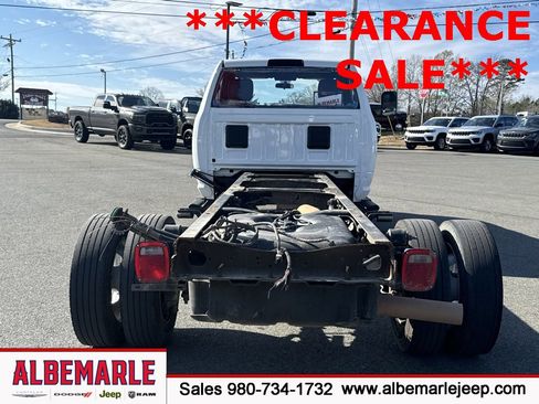 Used 2022 RAM 5500 Tradesman w/ Electrical Accessory Group image 4