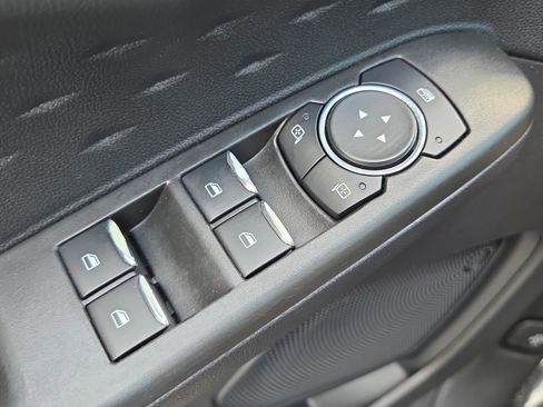 Used 2020 Ford Escape SEL image 37