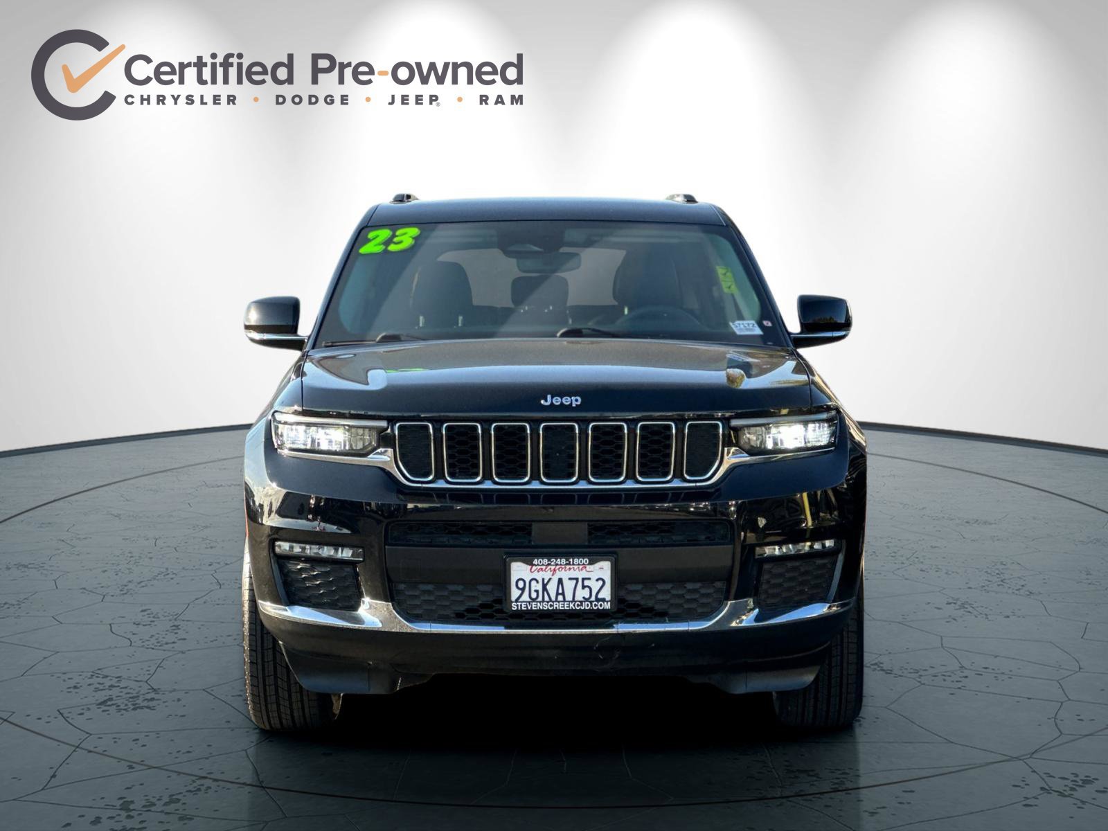 Used 2023 Jeep Grand Cherokee L Limited AWD/4WD image 9