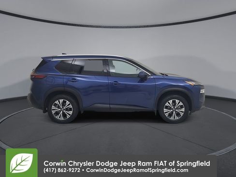Used 2021 Nissan Rogue SV w/ Premium Package AWD/4WD image 17