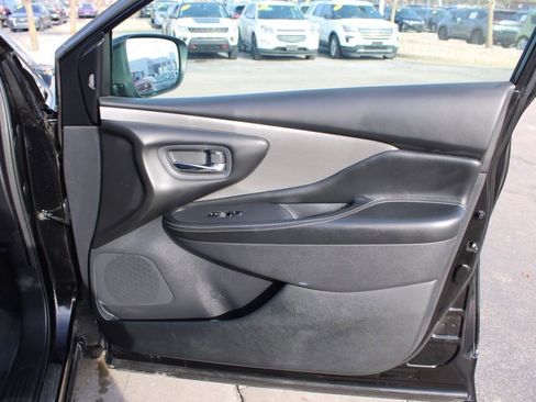 Used 2020 Nissan Murano SL w/ Moonroof Package image 23