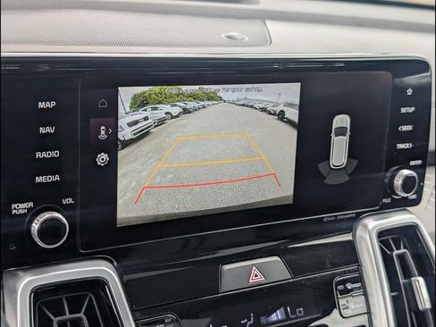 Certified 2022 Kia Sorento SX FWD image 13