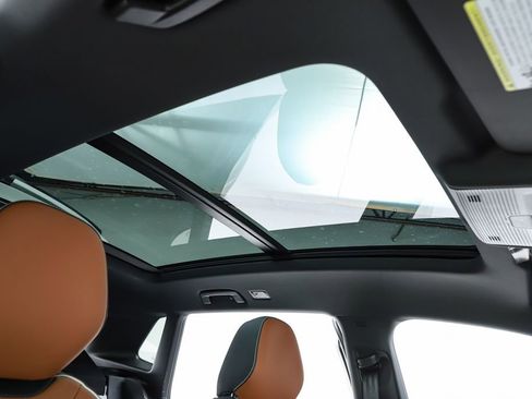 New 2026 Volkswagen Tiguan SEL R-Line image 37