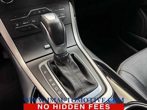 Used 2015 Ford Edge SEL w/ Equipment Group 201A AWD/4WD image 31