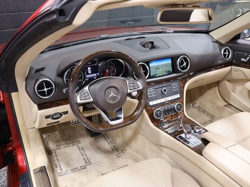 Used 2018 Mercedes-Benz SL 450 image 37