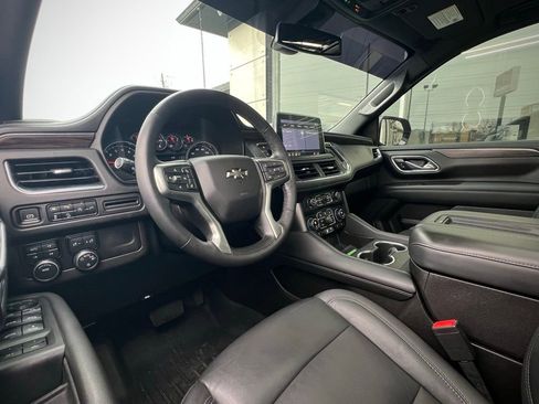 Used 2021 Chevrolet Tahoe Z71 w/ Luxury Package image 18