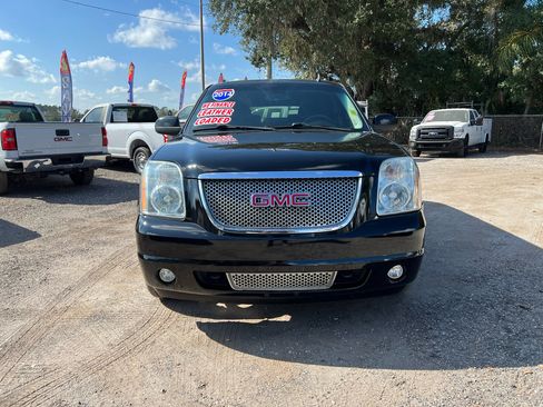 Used 2014 GMC Yukon XL Denali image 8