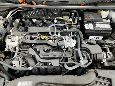 Used 2025 Toyota Corolla LE FWD image 23