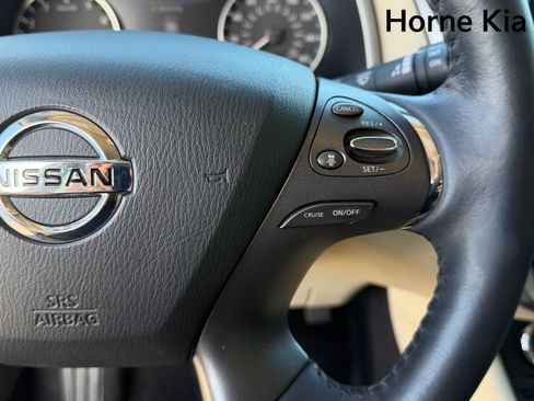 Used 2022 Nissan Murano Platinum w/ Cargo Package FWD image 32