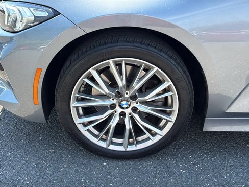 Used 2024 BMW 330i xDrive Sedan w/ Convenience Package AWD/4WD image 10