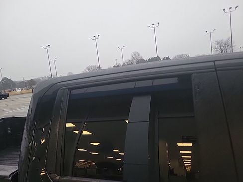 Used 2023 Chevrolet Silverado 2500 LT w/ Midnight Edition image 11