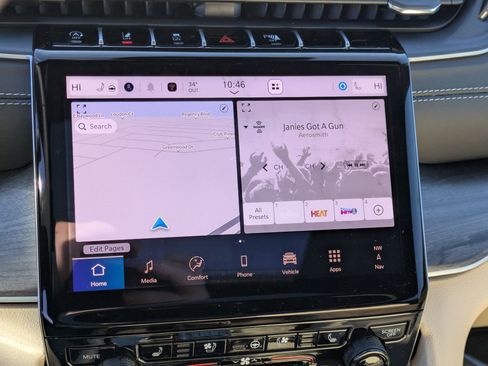 New 2025 Jeep Grand Cherokee Limited image 18