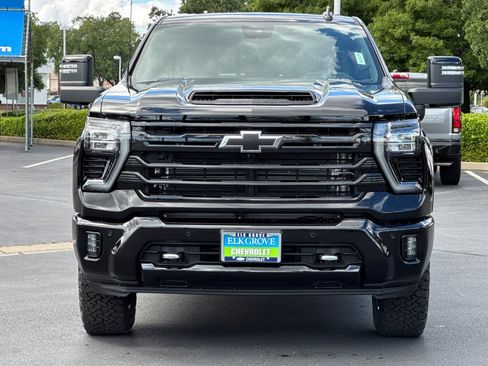 New 2026 Chevrolet Silverado 2500 High Country w/ Midnight Edition AWD/4WD image 8
