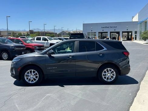 Certified 2023 Chevrolet Equinox LT FWD image 2