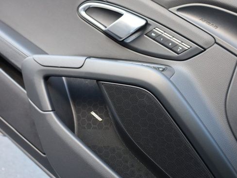 Used 2014 Porsche Cayman S RWD image 37
