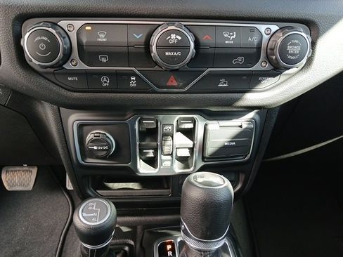 New 2026 Jeep Wrangler Sport S image 39