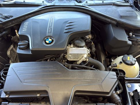 Used 2014 BMW 320i Sedan RWD image 28