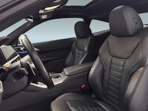 Used 2023 BMW M440i Coupe w/ M Carbon Exterior Package image 21