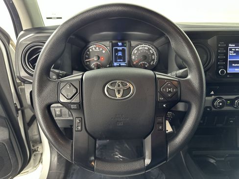 Used 2022 Toyota Tacoma 2WD Access Cab image 18