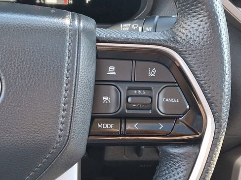 Used 2022 Toyota Tundra Limited image 23