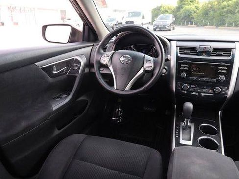 Used 2014 Nissan Altima 2.5 SV FWD image 20