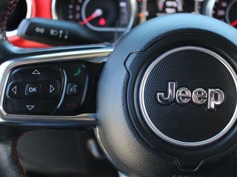 Used 2019 Jeep Wrangler Unlimited Rubicon AWD/4WD image 23